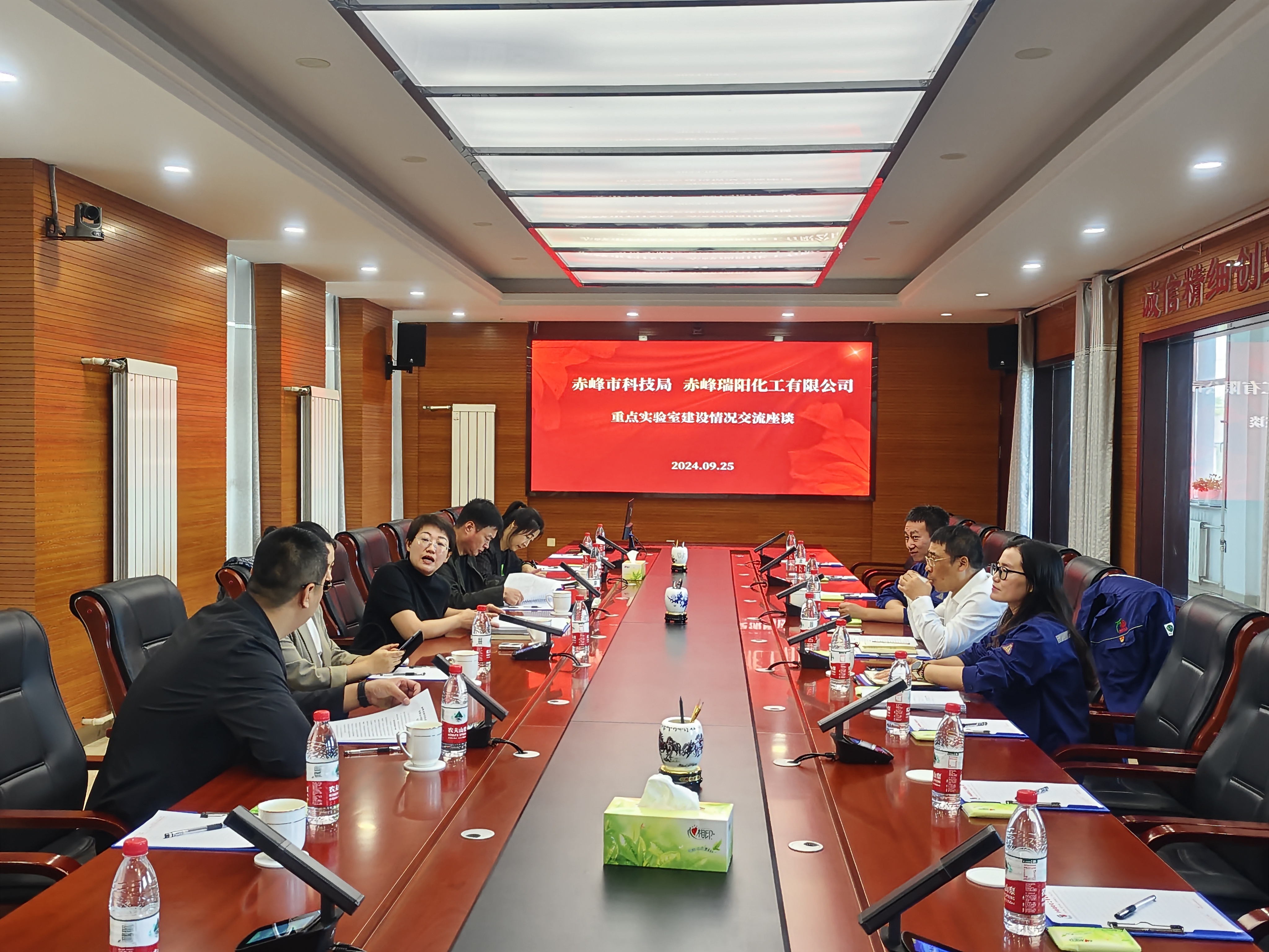 赤峰市科技局領導來公司調研